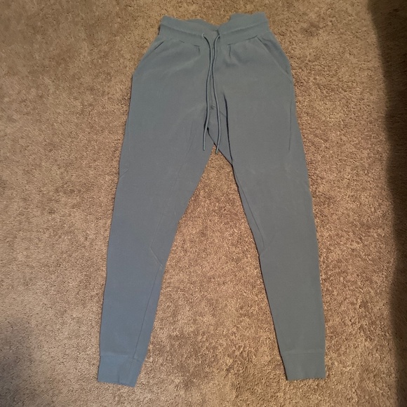 Alphalete Blue Jogger Pants - Picture 1 of 3